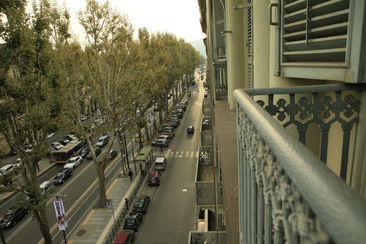 Loca Hotel Turin Bagian luar foto